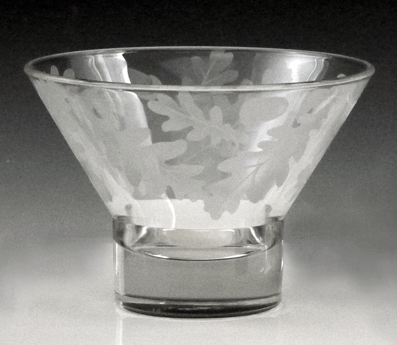 Jaguar Glass - Etched Glass Oak Leaf Bowl